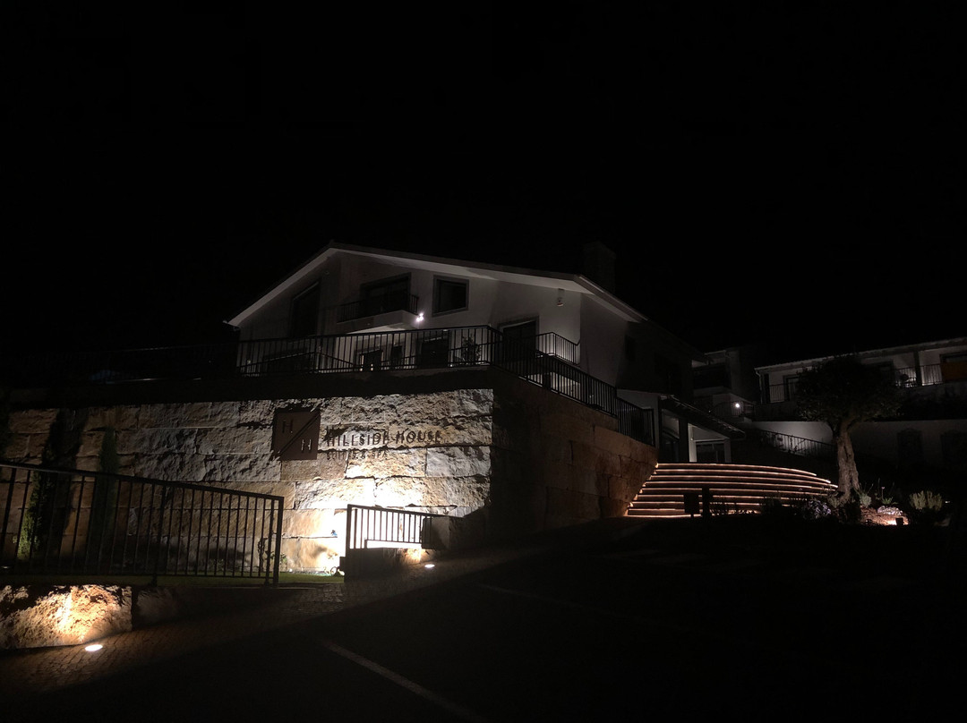 Hillside House - Suites & Spa主图