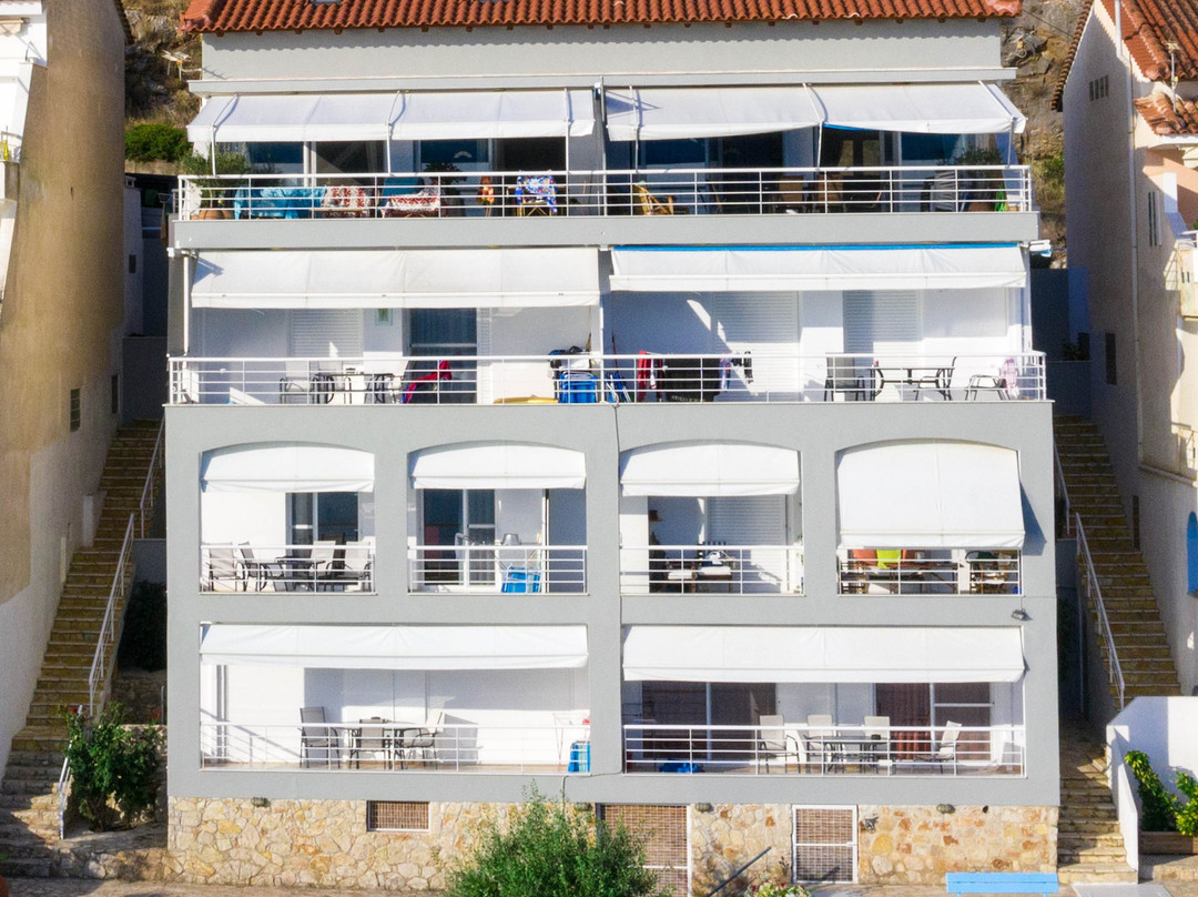 Kiveri Apartments主图