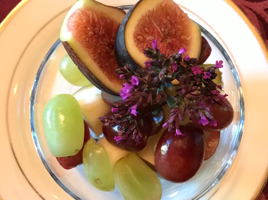 Yosemite Rose Bed & Breakfast主图