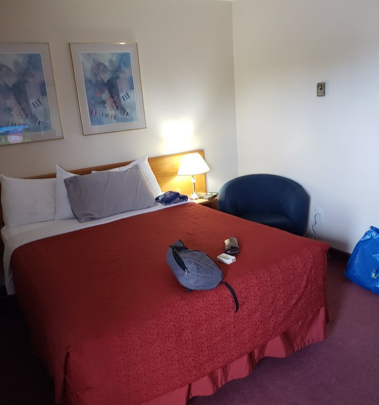 Trunk Road Motel主图