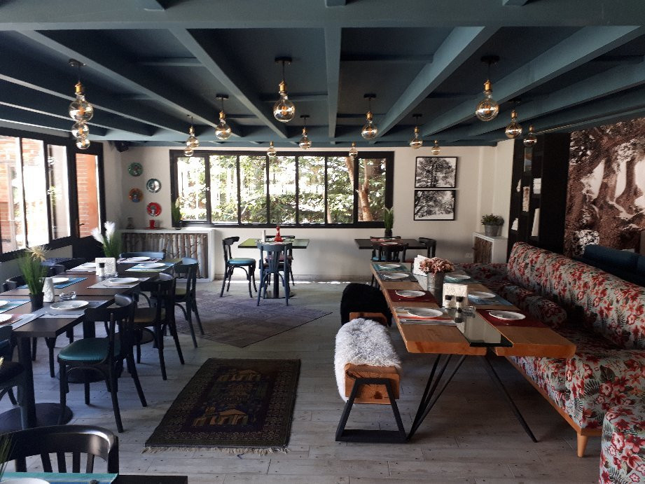 La Maison Des Cedres主图