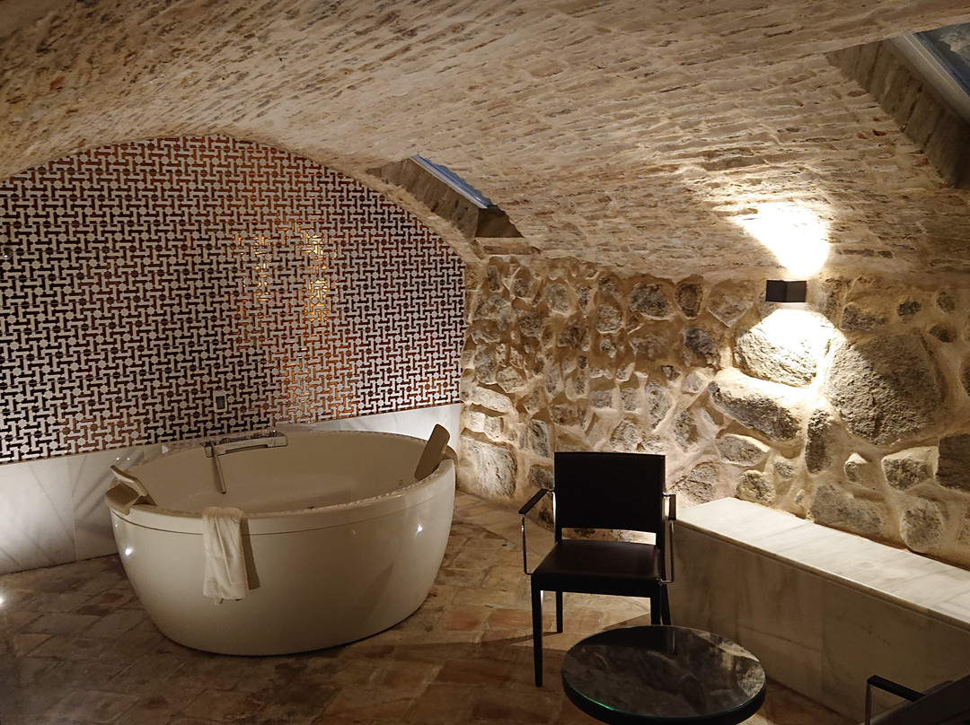 EI格列柯斯考特尔酒店主图