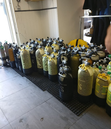 Eden Dive-拉西奥塔必去景点