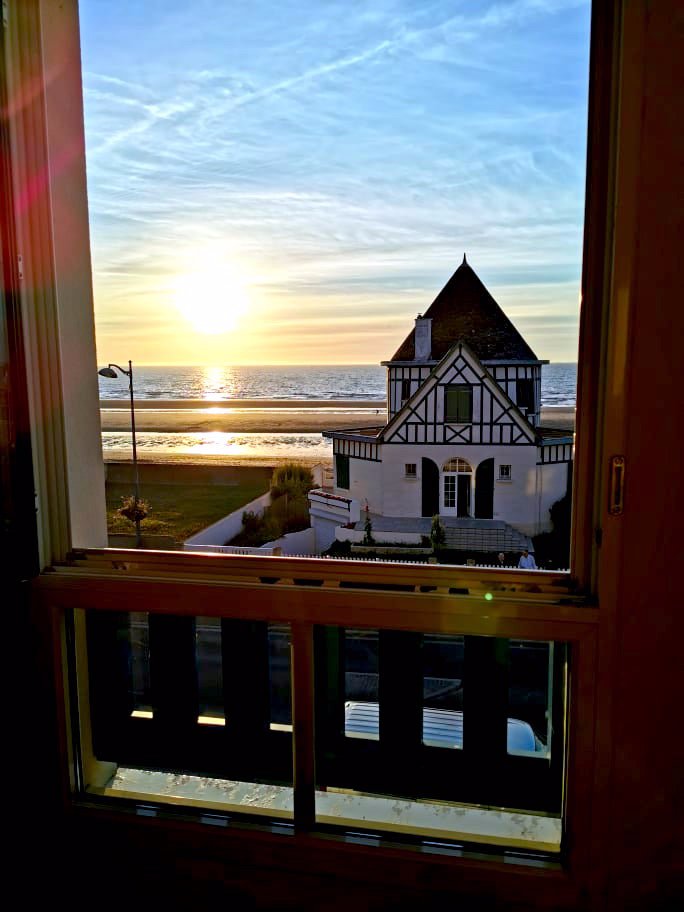 宜必思尚品多维尔维莱尔海滨酒店-酒店景观