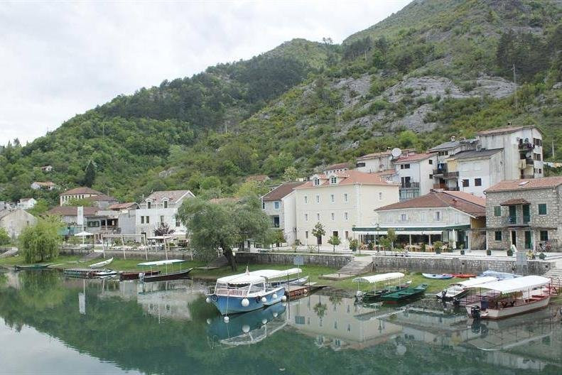 "TAXI BOAT GALEB"-Rijeka Crnojevica必去景点