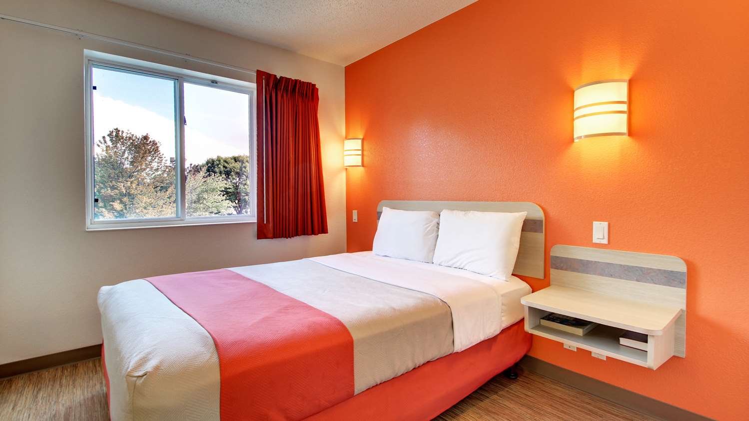 Motel 6 Springfield-官方