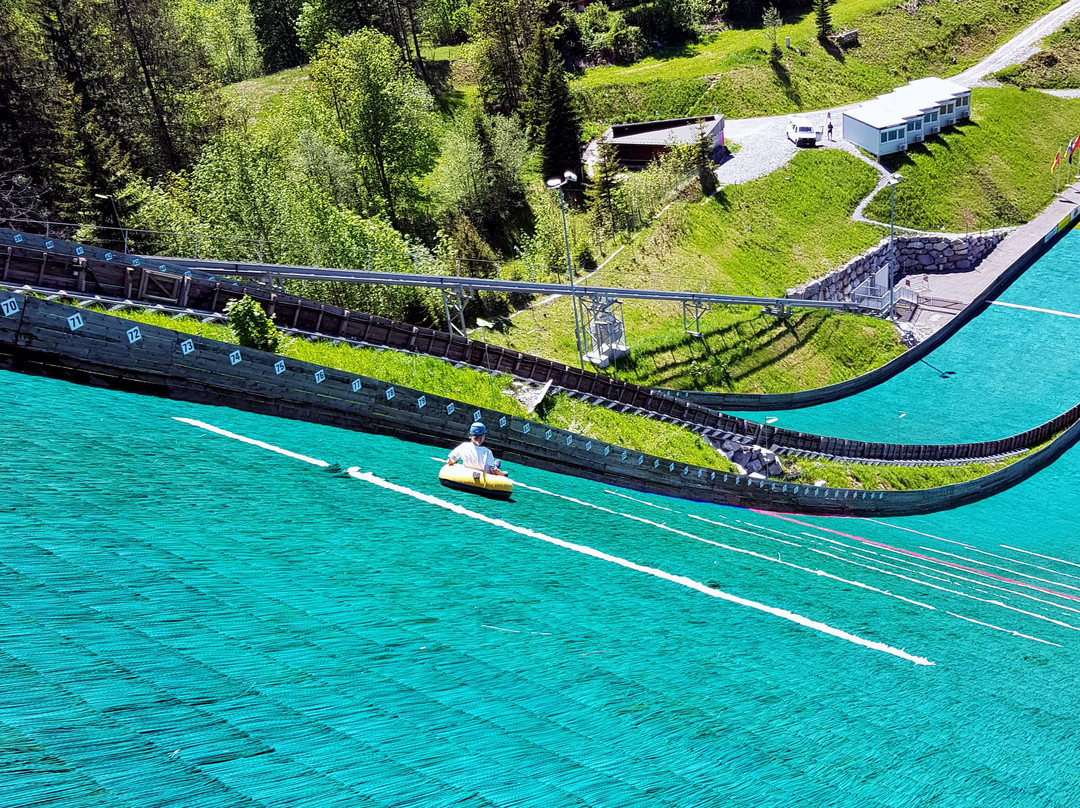 Mountain Tubing - Adrenalin pur-坎德斯泰格必去景点