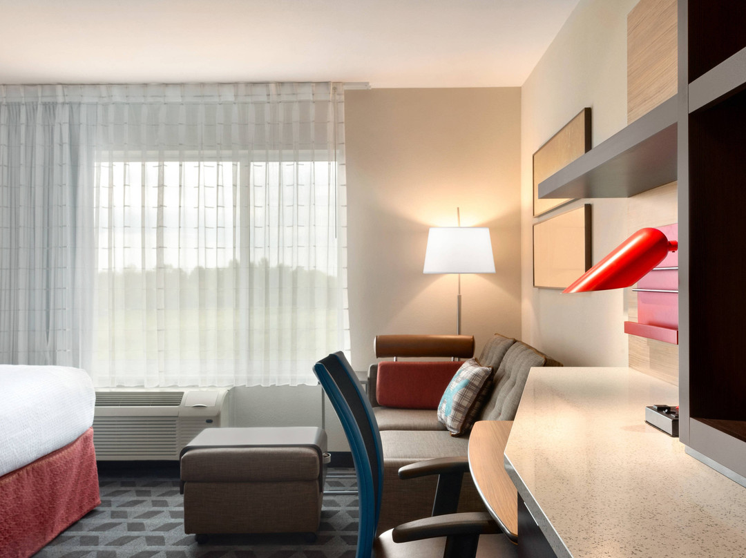 Towneplace Suites by Marriott Milwaukee Grafton主图