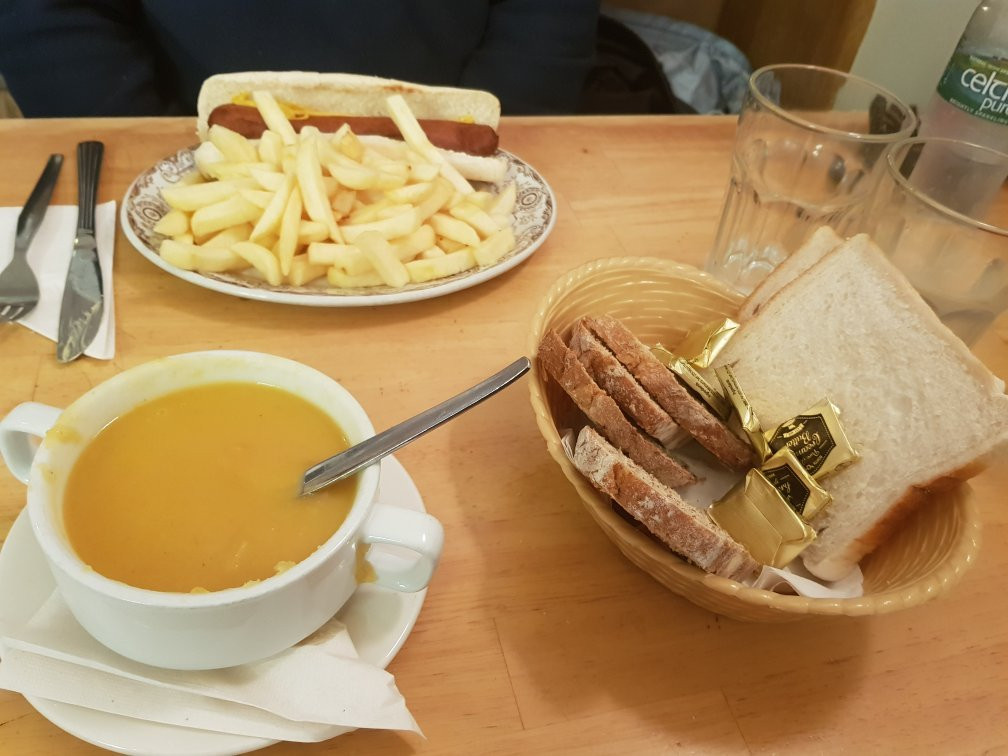 Newmarket餐馆和美食-Buckleys Cafe