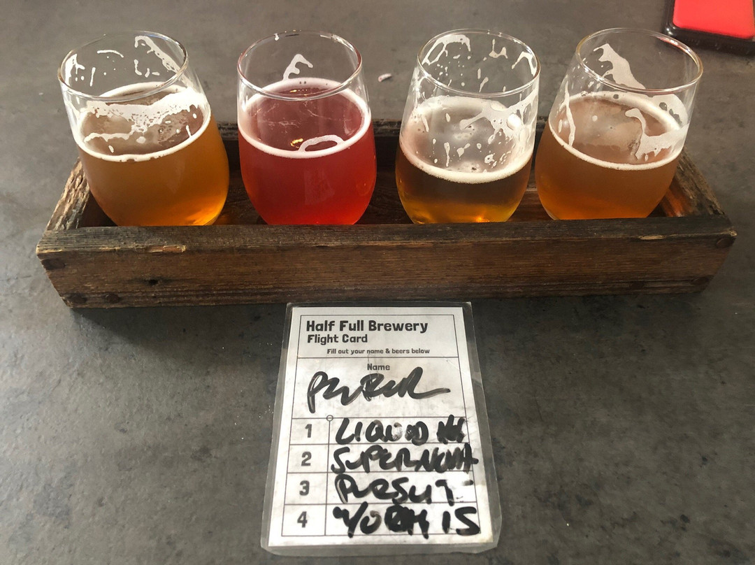 Half Full Brewery-斯坦福必去景点