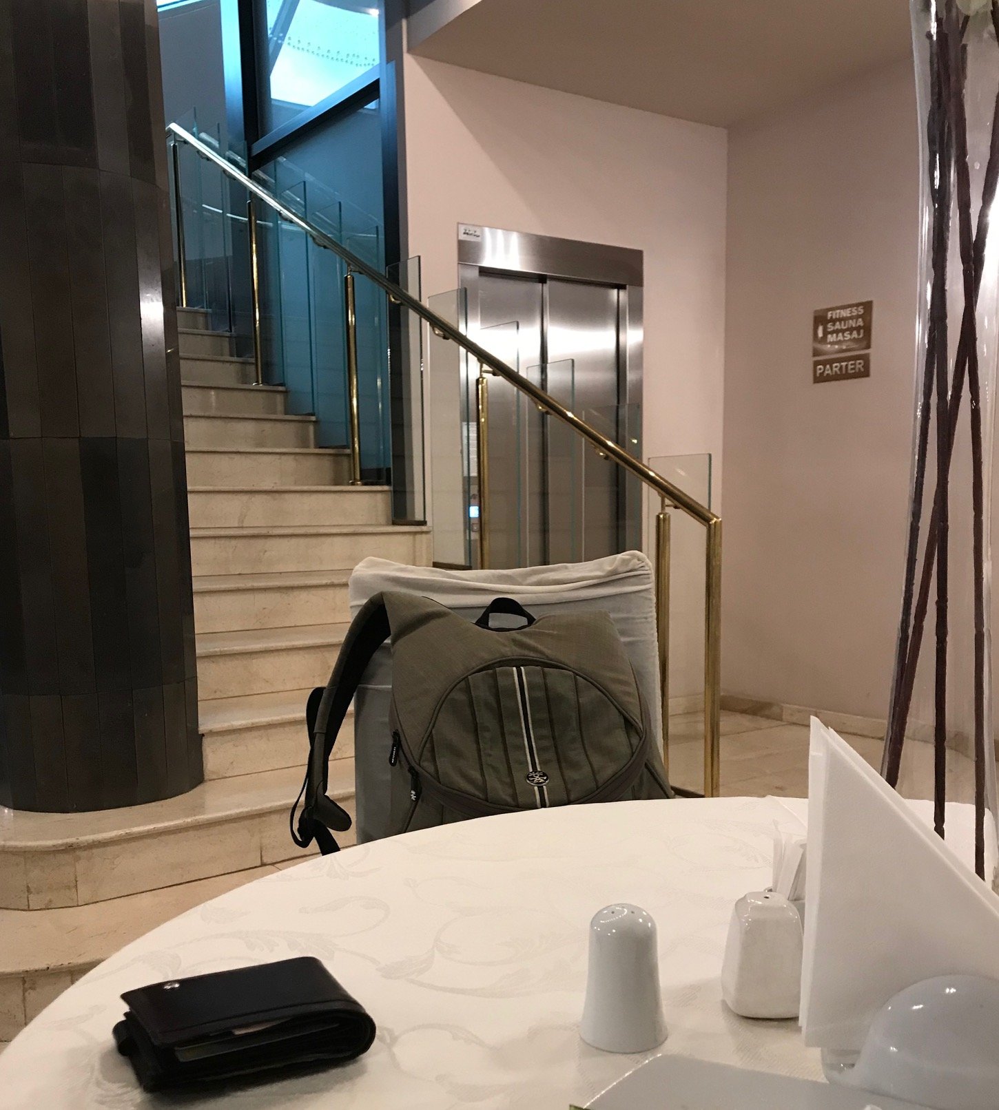 Hotel Dumbrava-餐饮