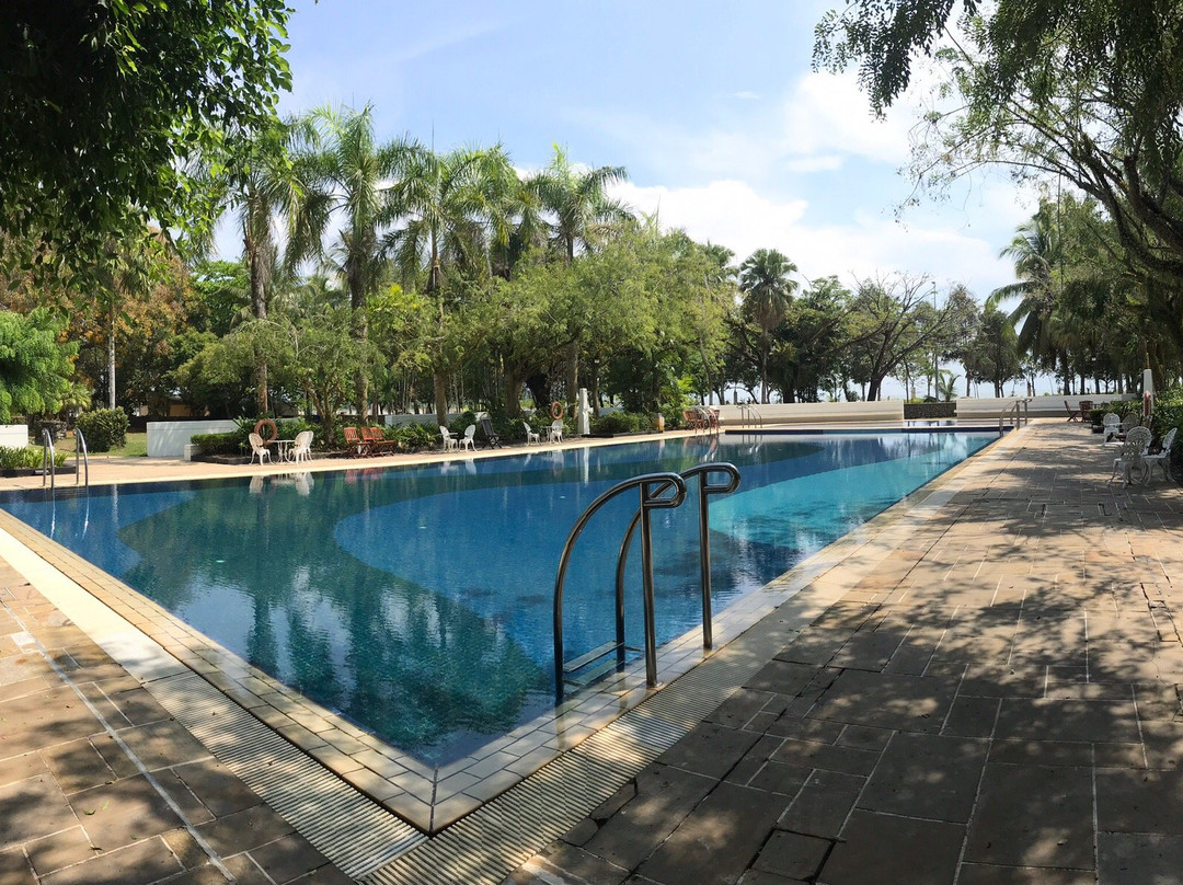 民都鲁园市艾佛利酒店主图