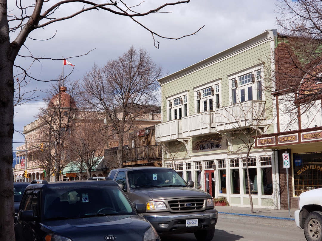 Walk of Stars Murals-梅里特必去景点