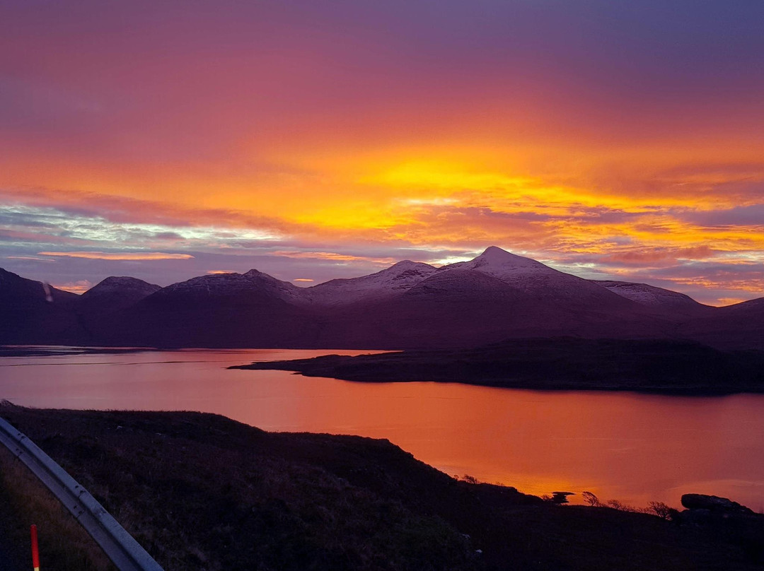 Loch na Keal景点图片