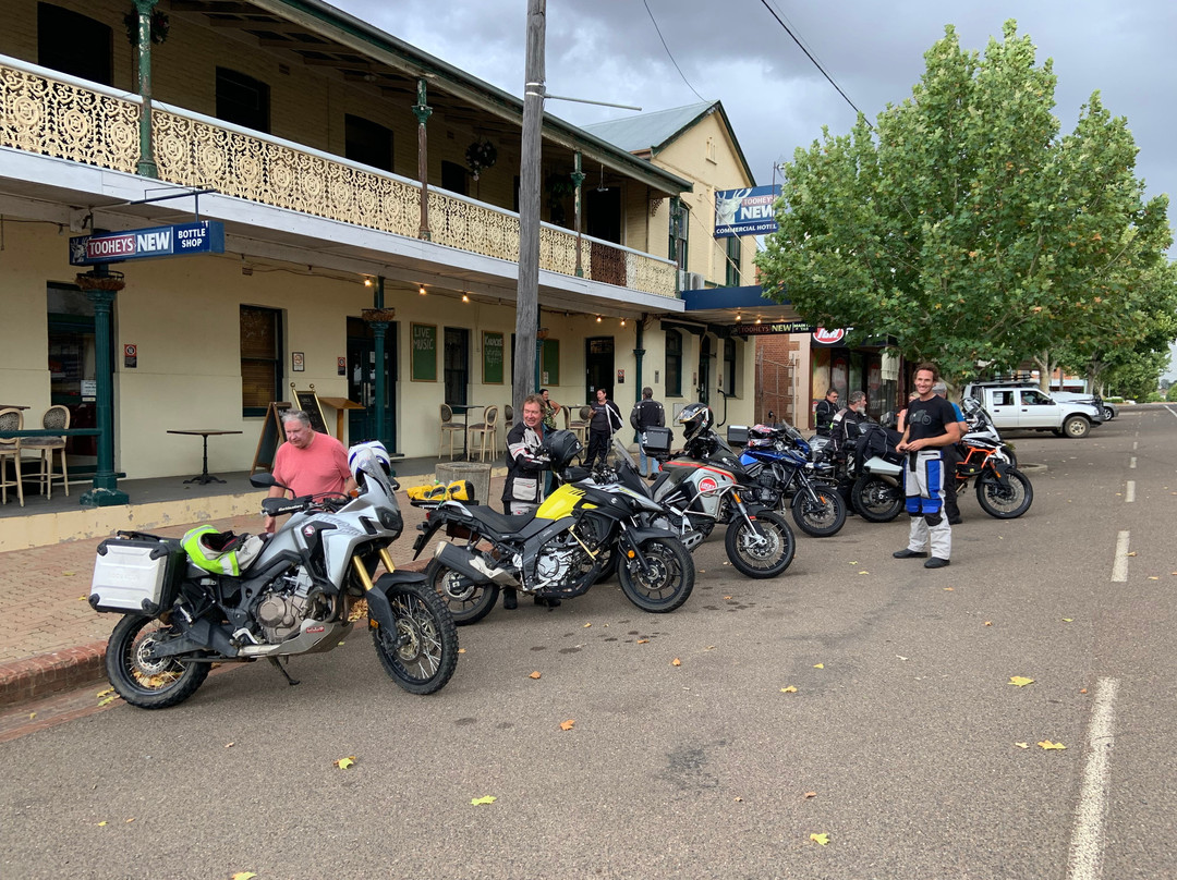 Commercial Hotel主图