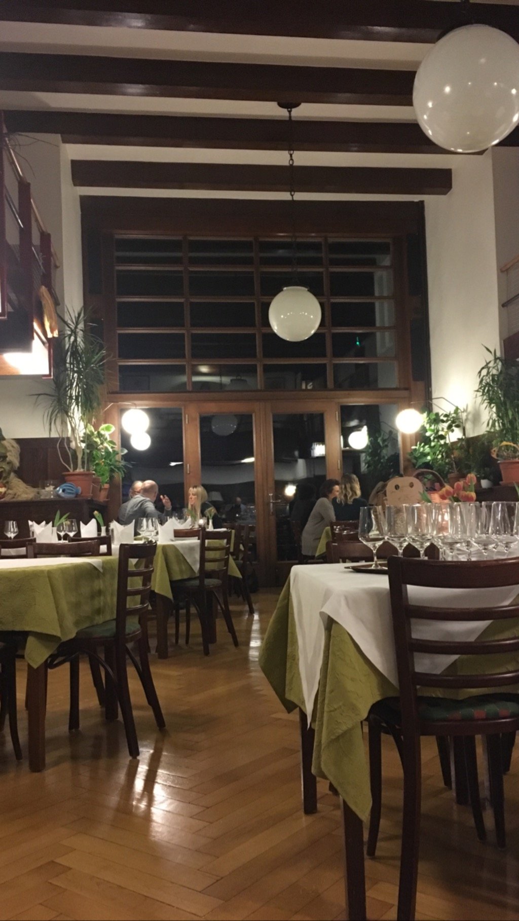 Alpenhof Kreuzberg Looshaus-portrait