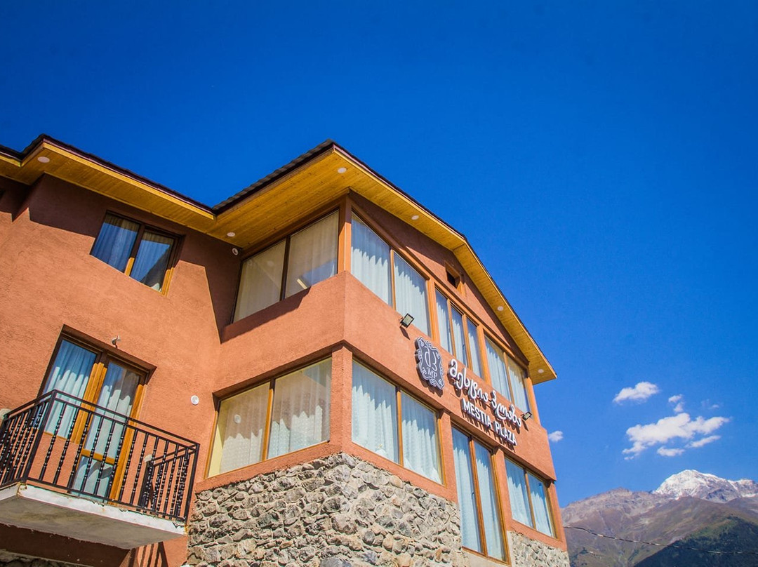 Hotel Mestia Plaza主图
