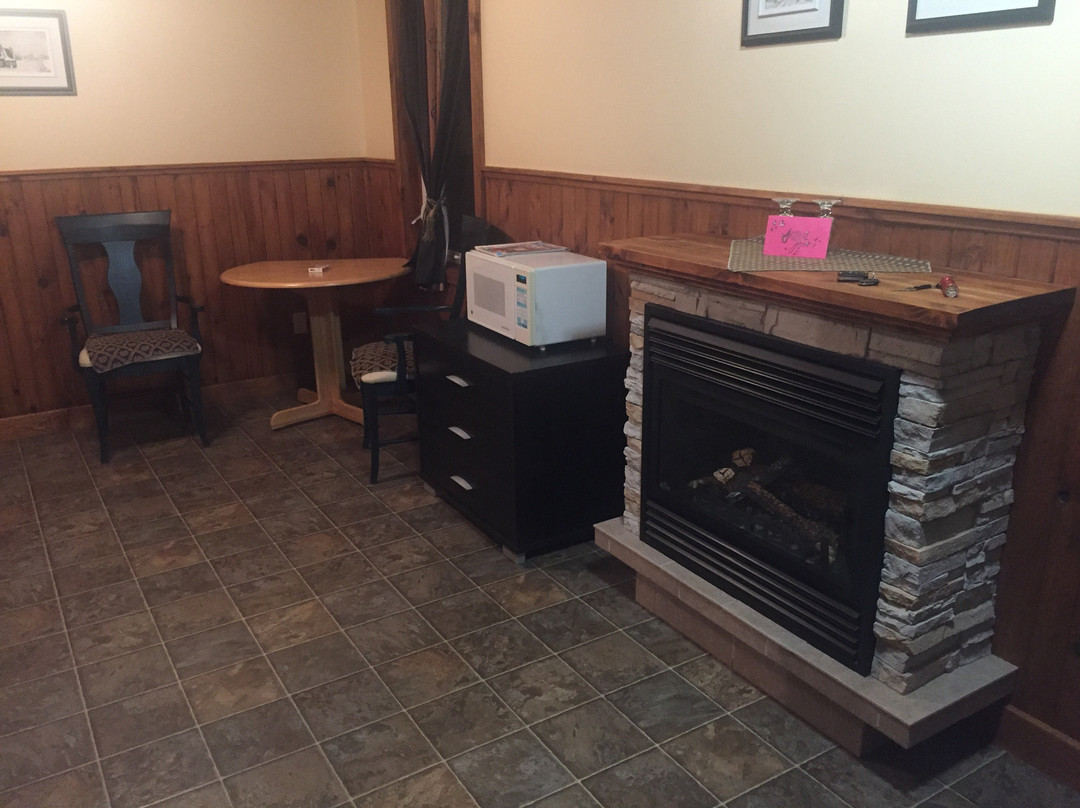 Auberge Aux Toits Rouges主图