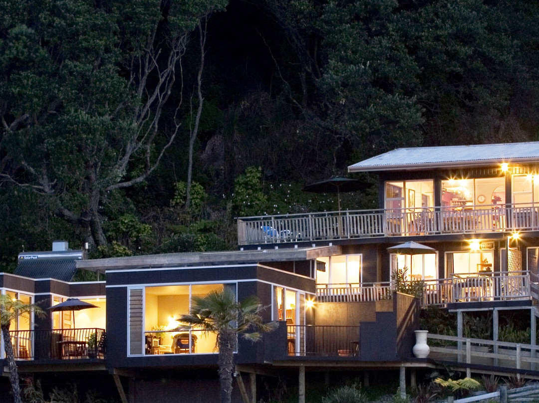 Ohiwa Ocean View Apartments