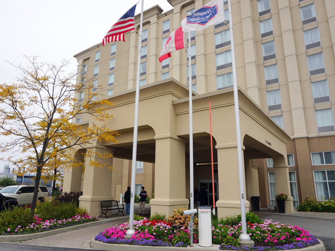 Hampton Inn & Suites by Hilton Toronto Airport主图