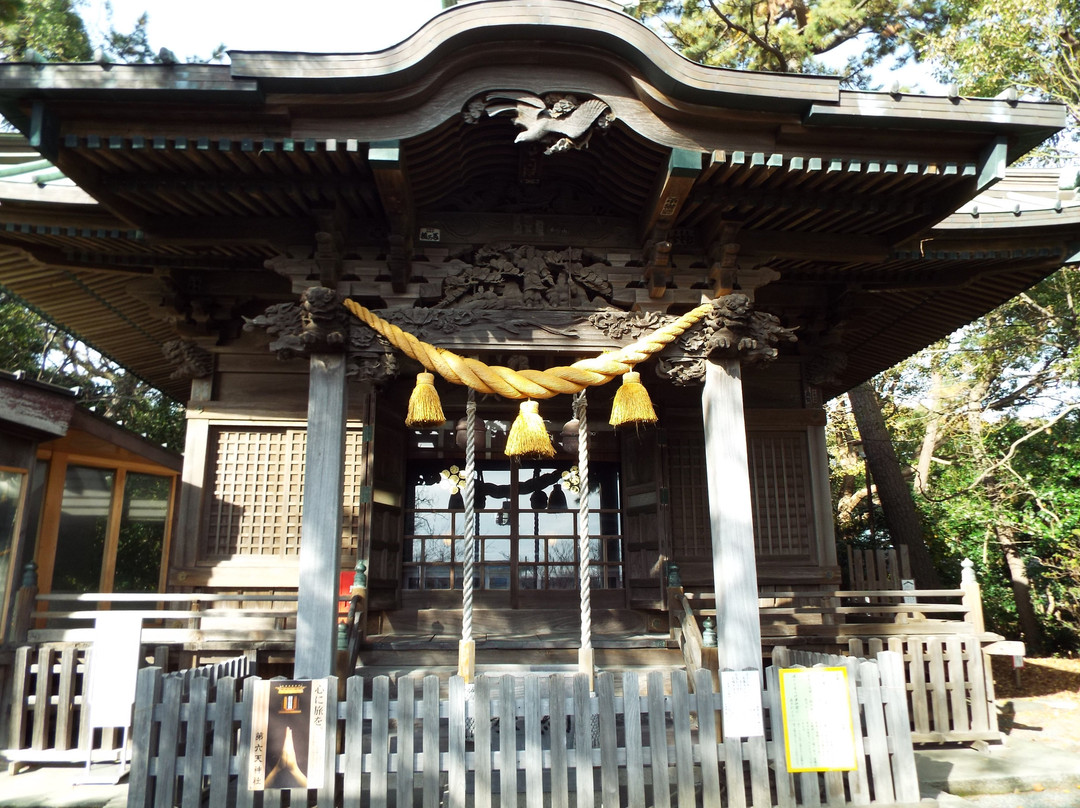 Dairokuten Shrine景点图片