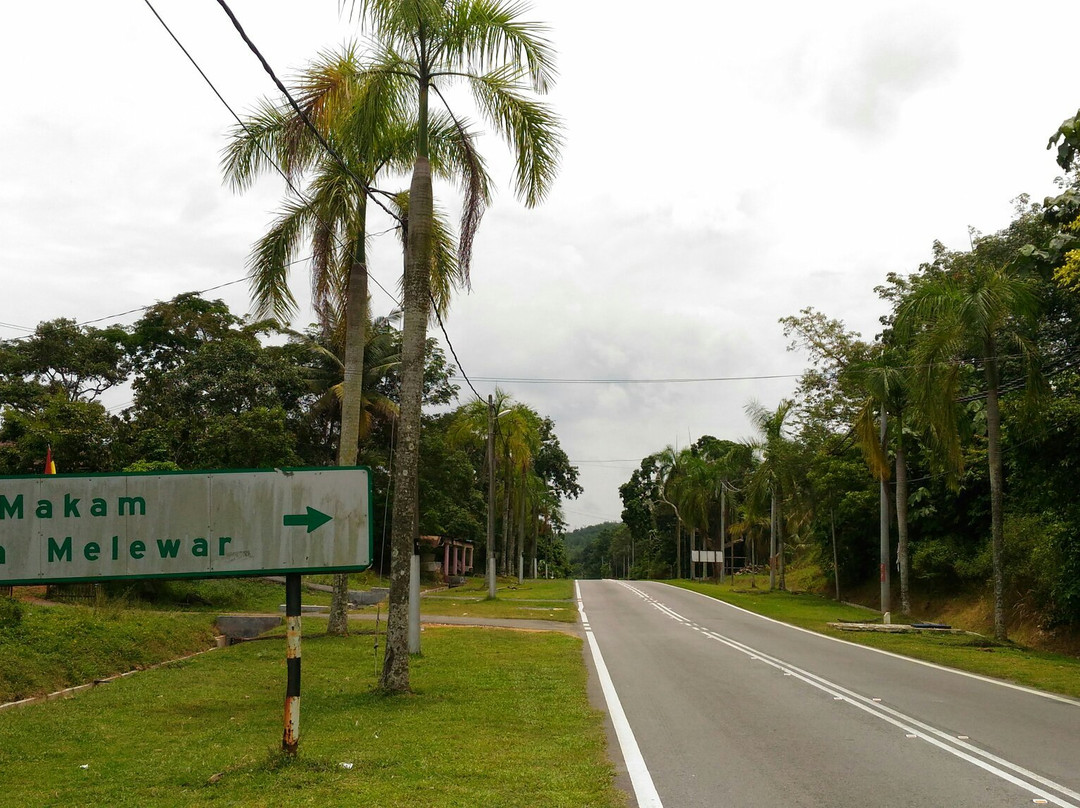 Tomb of King Melawar