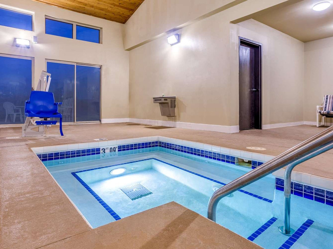 AmericInn by Wyndham New Lisbon主图