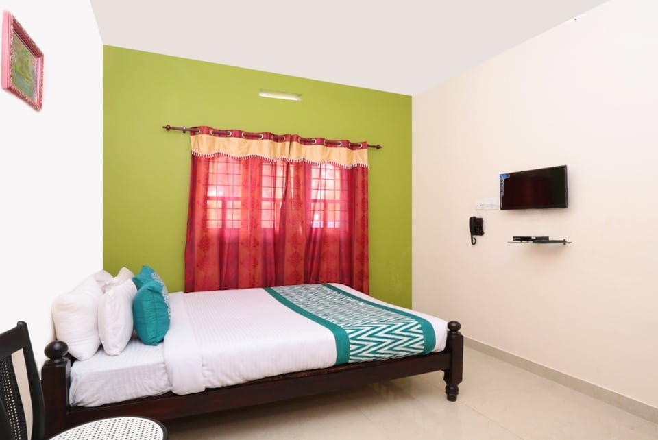 OYO La Flora Resorts主图