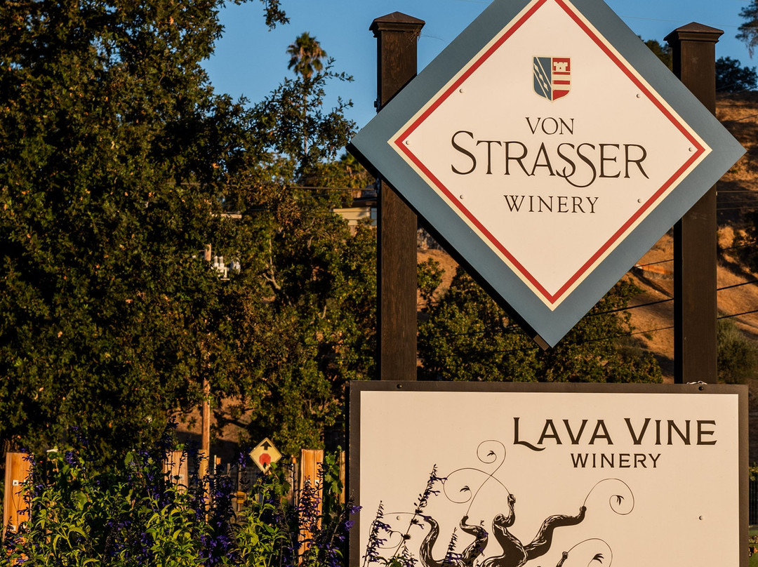 Von Strasser Family of Wines景点图片