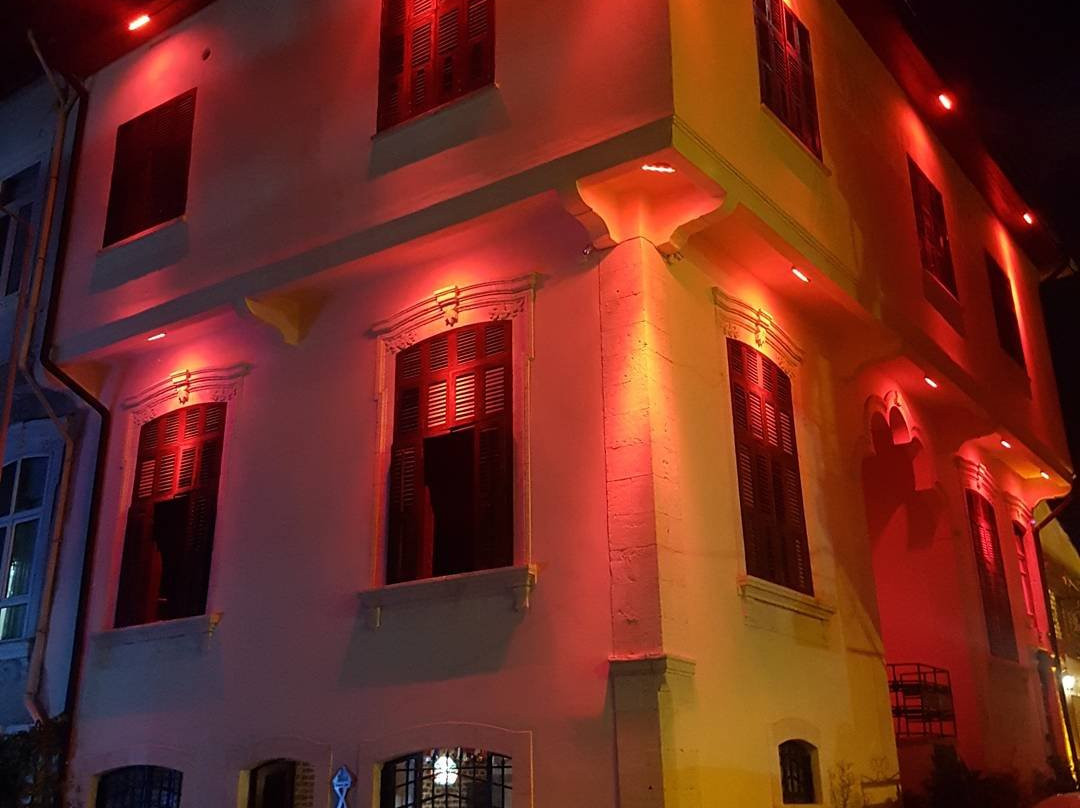 Fi Hostel
