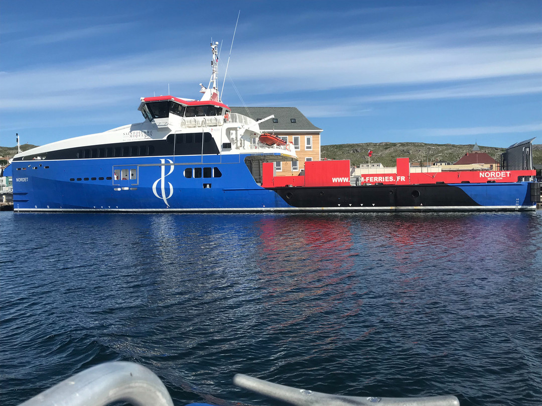 St. Pierre Ferry景点图片