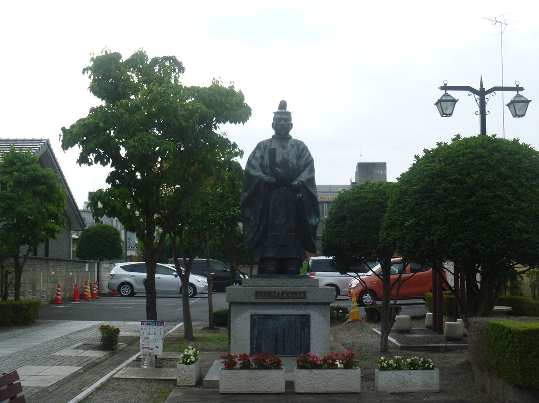 Seiitaishogun Ashikaga Takauji Public Statue-足利市必去景点