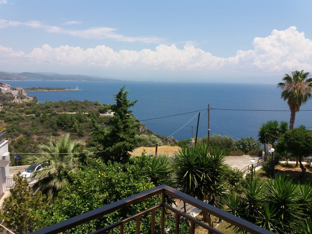 米尔顿酒店主图