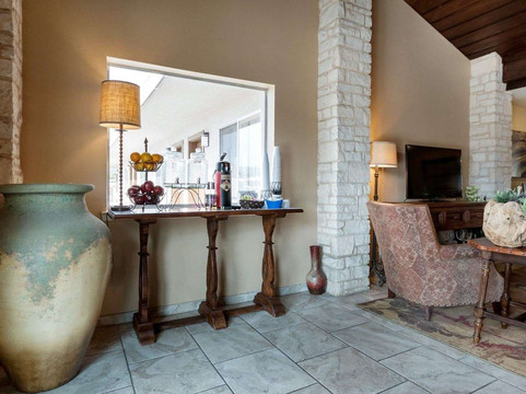 Motel 6 Junction, TX Llano River主图