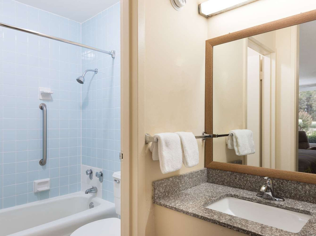 Super 8 by Wyndham Hope主图