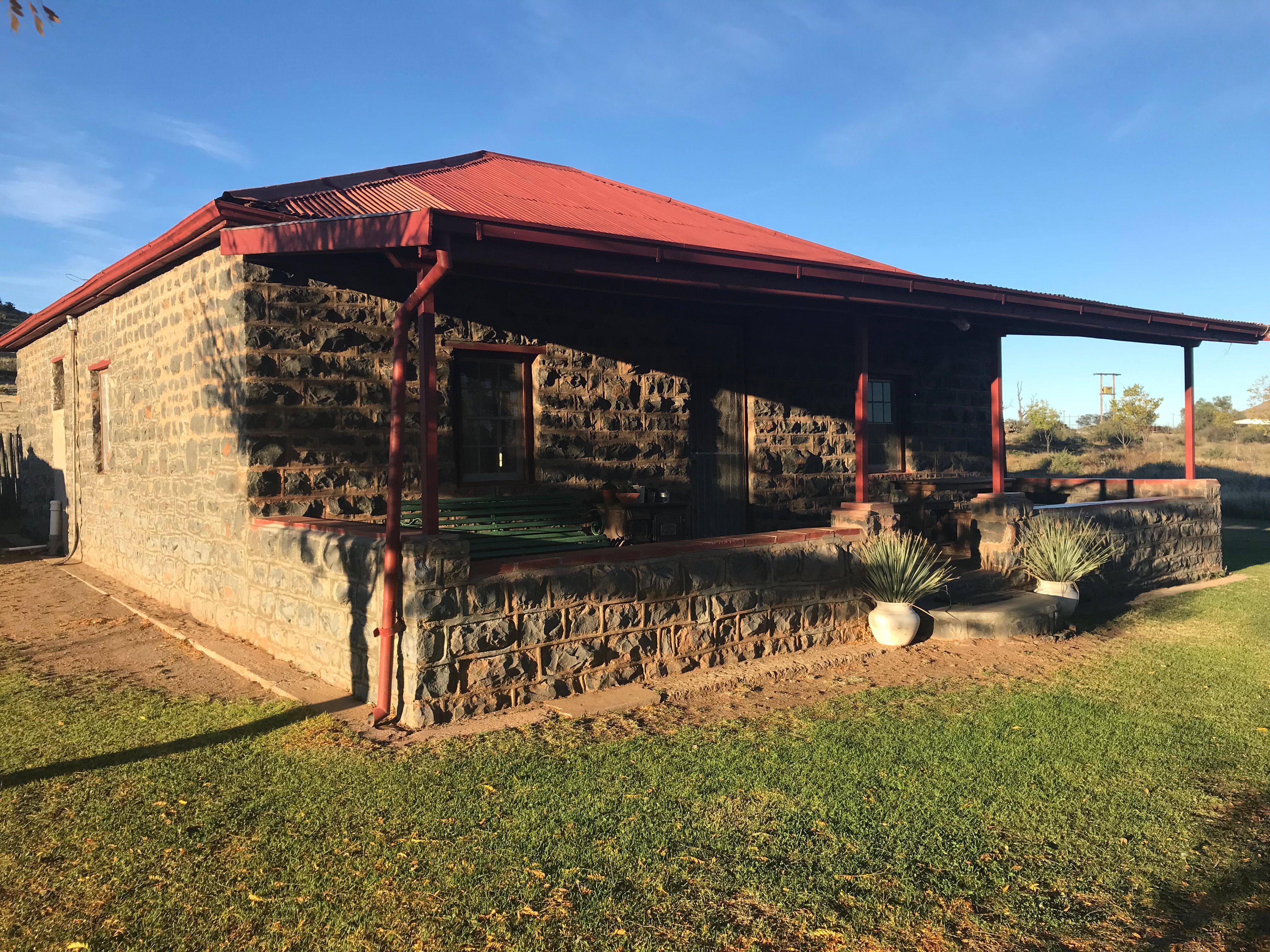Hillston Farm-官方