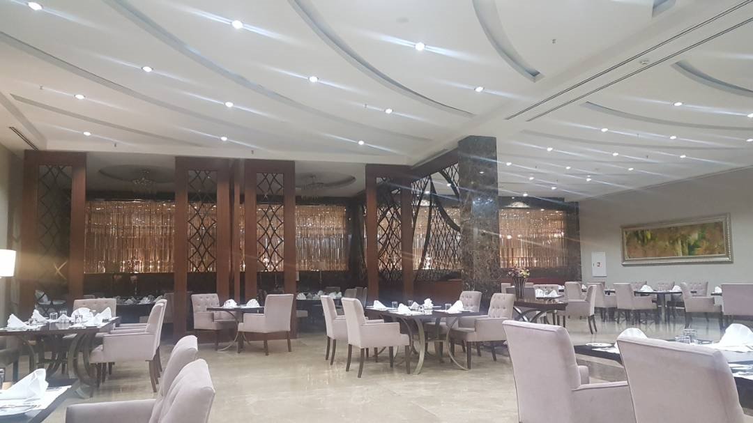 Ana Hotel Urmia-餐饮