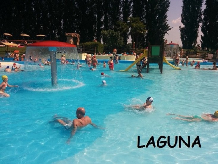 Acquaparco Bondy Beach景点图片