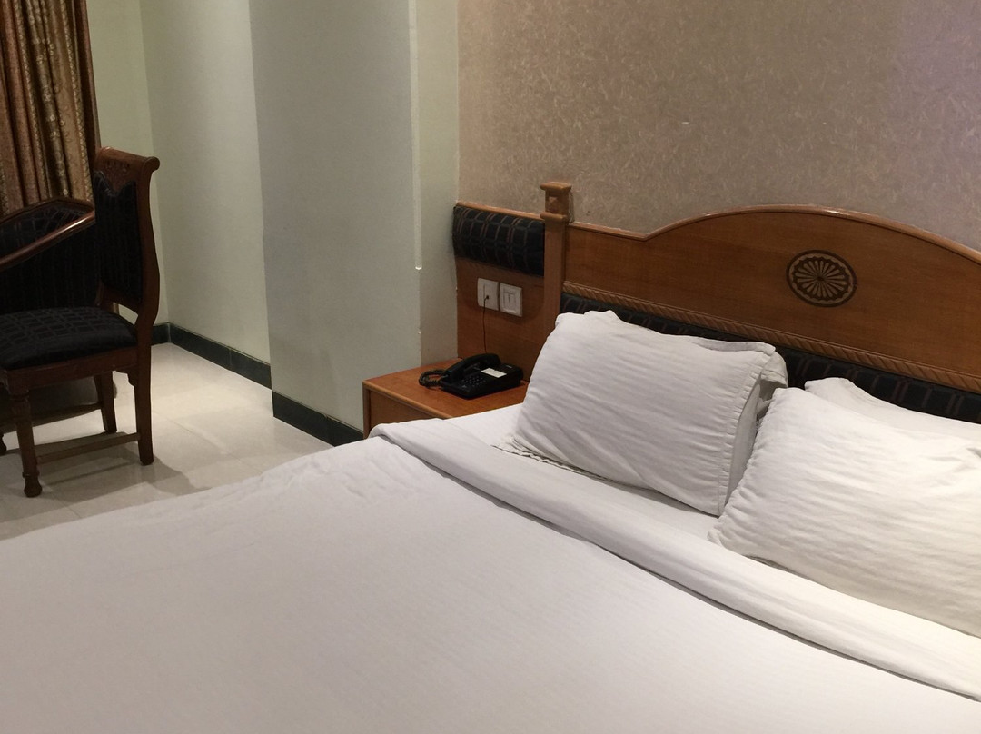 布里吉瓦斯皇家酒店主图