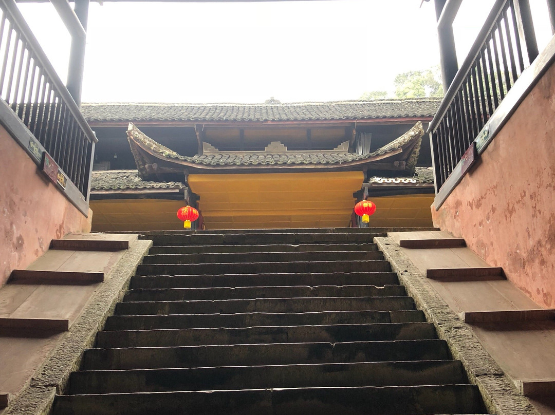纯阳殿-峨眉山市必去景点