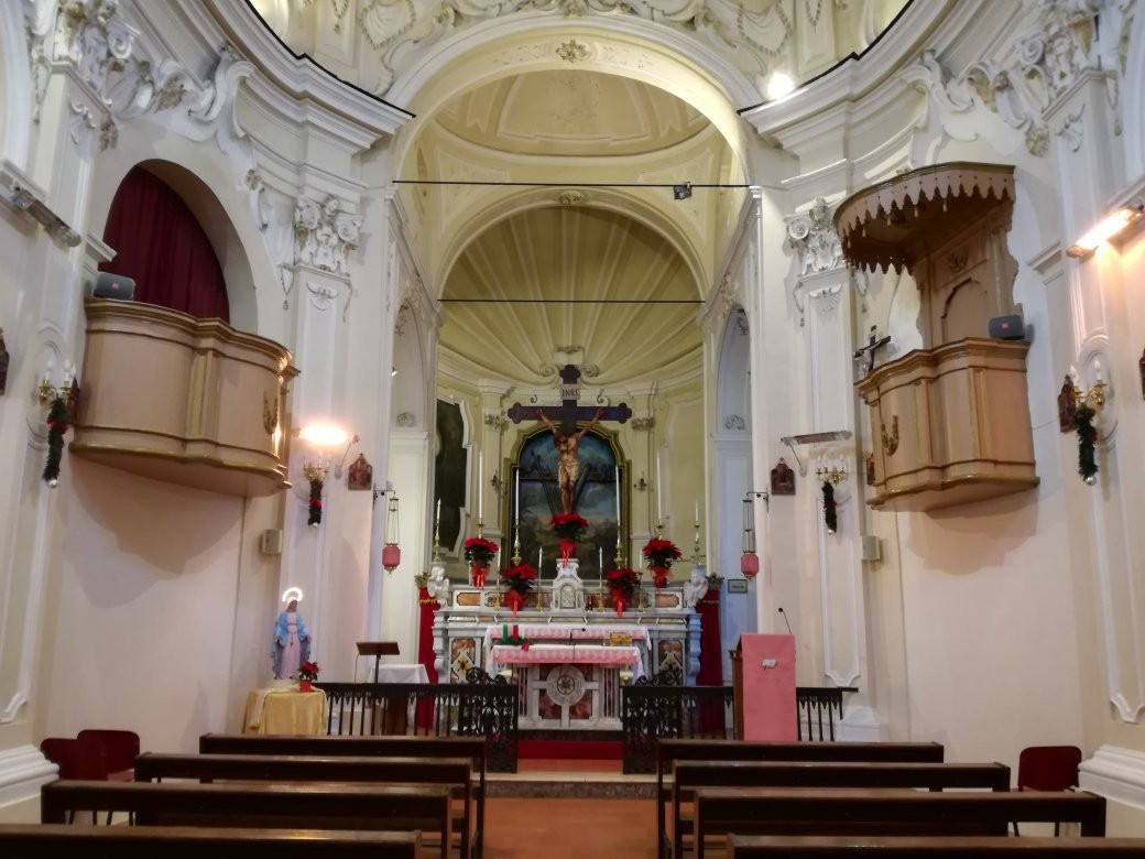 Chiesa delle Croci-福贾必去景点