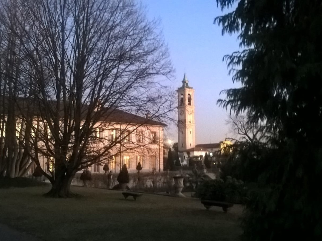 Villa Trivulzio-阿格拉泰布里亚恩扎必去景点