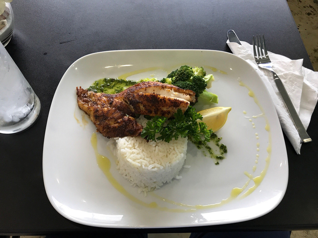 Edgewood餐馆和美食-Happy Snapper Seafood Restaurant