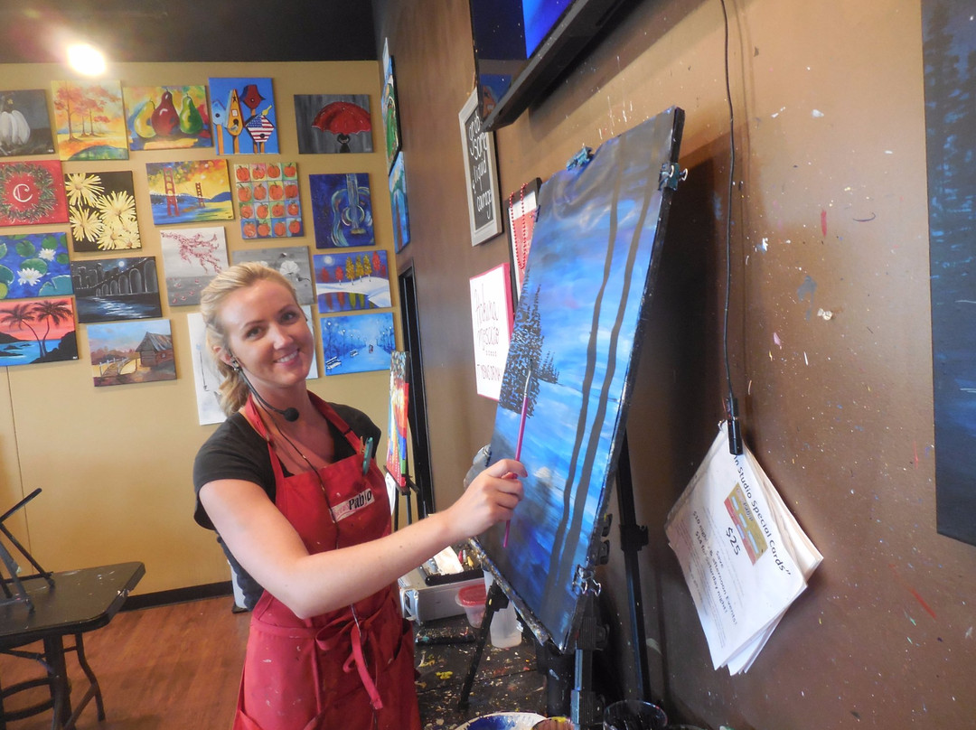 Cheers Pablo Coon Rapids-Coon Rapids必去景点