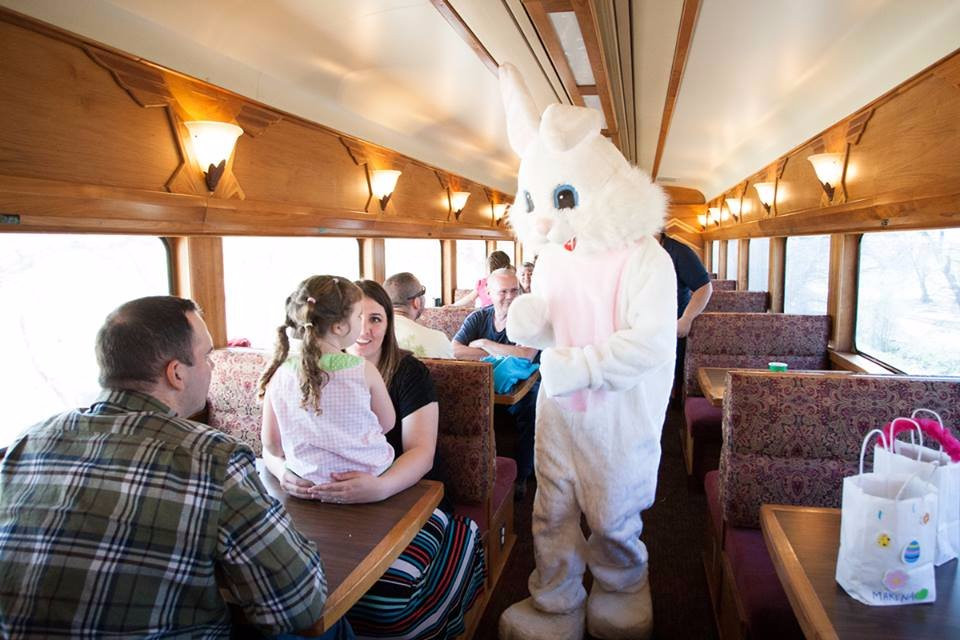 Sierra Railroad Dinner Train-奥克戴尔必去景点