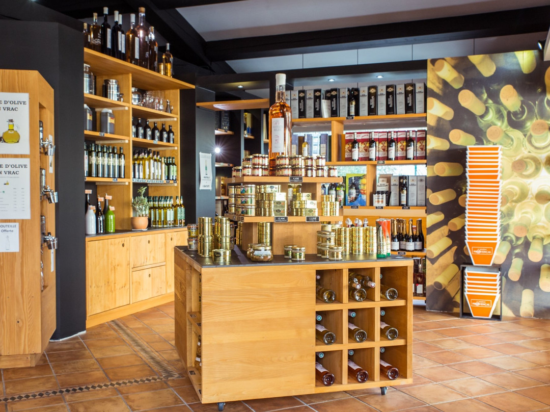 L'Atelier Provencal-Cogolin必去景点