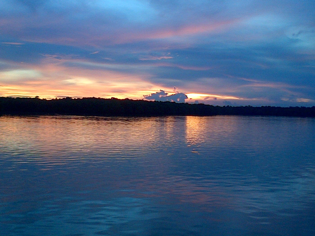 Bontang餐馆和美食-Restoran Anjungan Indah