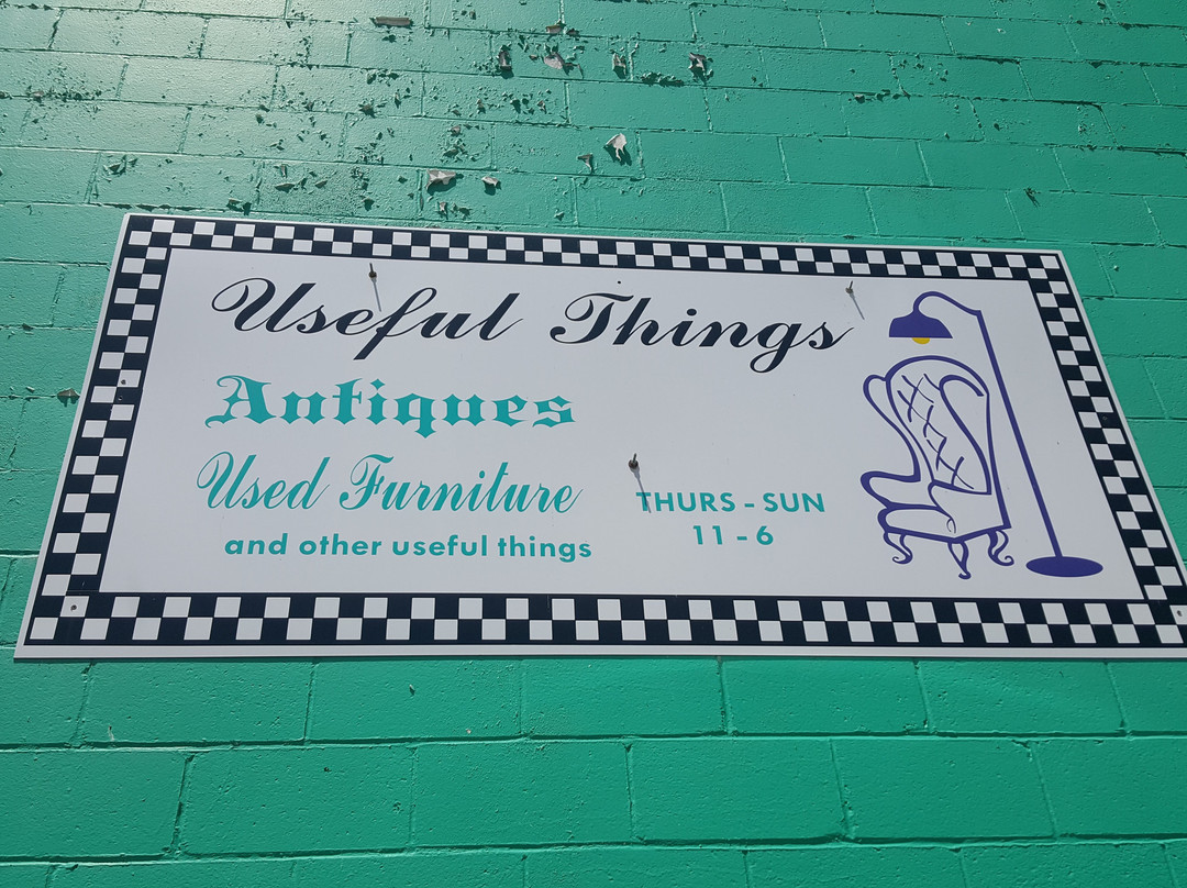 Useful Things Antiques & Collectibles景点图片