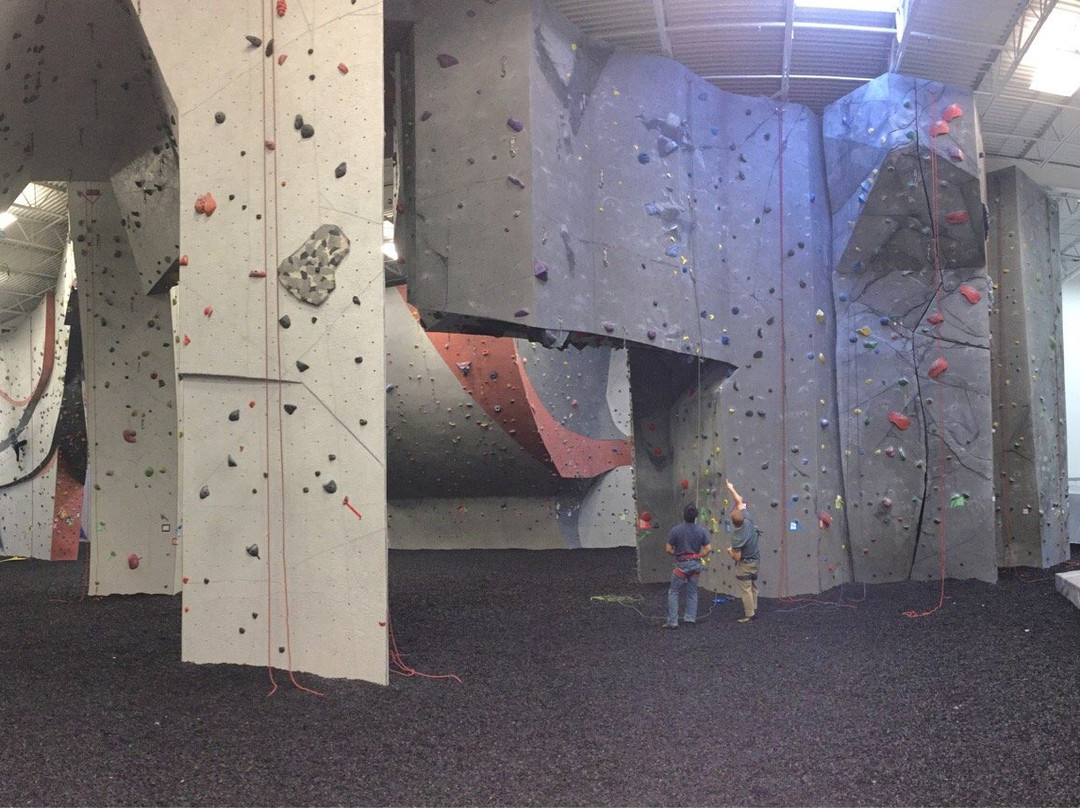 Vertical Endeavors-Glendale Heights必去景点