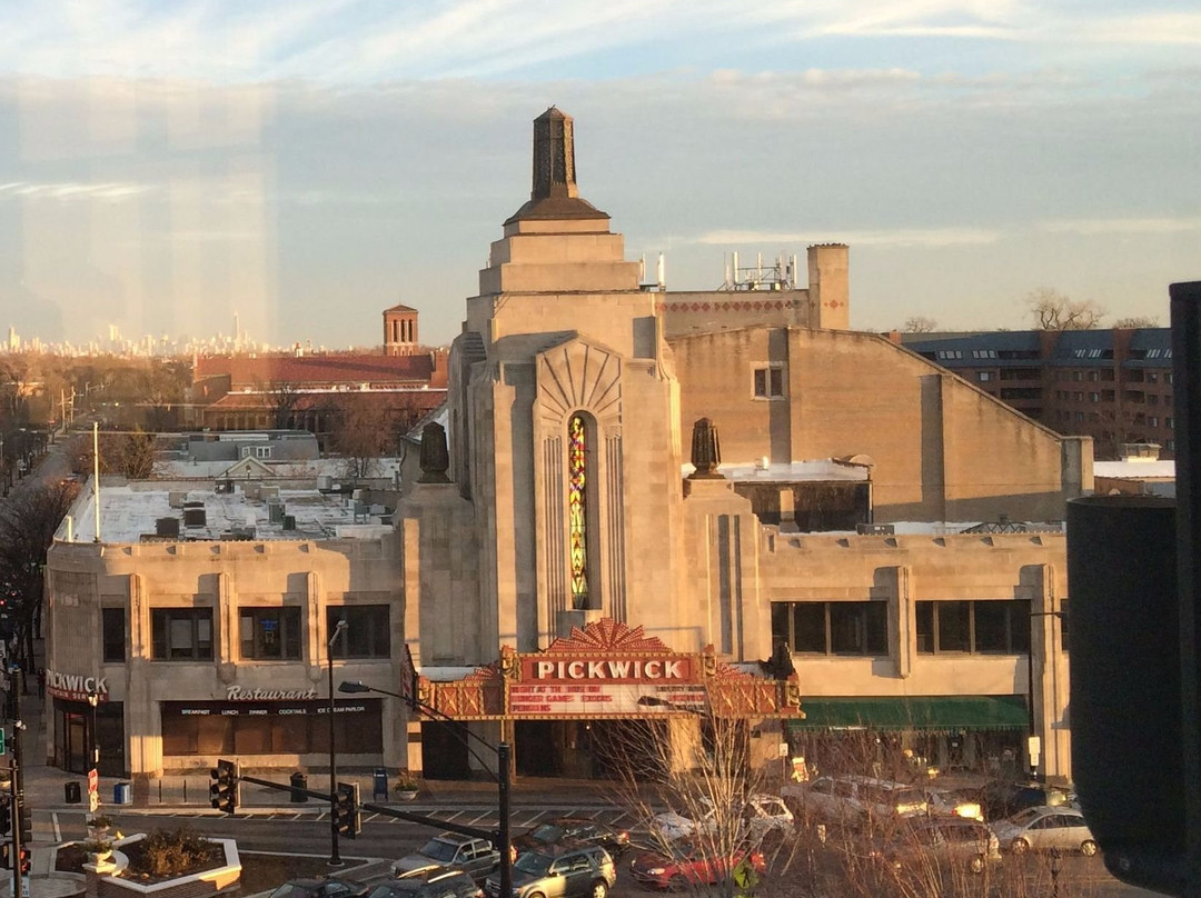 Pickwick Theater-Park Ridge必去景点